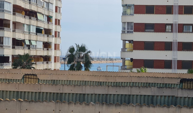 Resale - Apartment / flat - Torrevieja - Costa Blanca