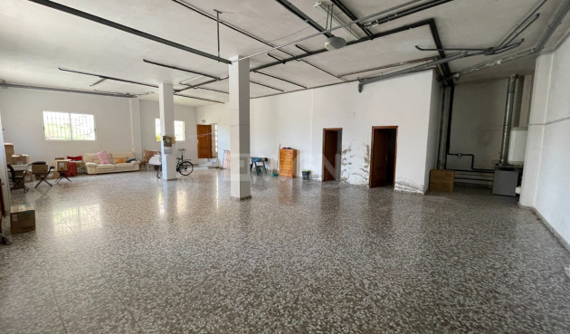 Odsprzedaż - Kamienica - Formentera del Segura - Costa Blanca