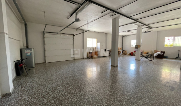 Odsprzedaż - Kamienica - Formentera del Segura - Costa Blanca