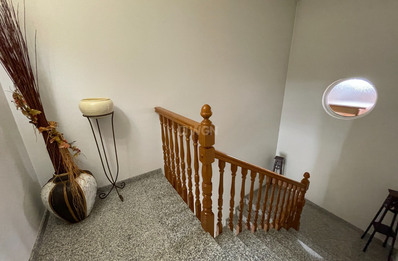 Odsprzedaż - Kamienica - Formentera del Segura - Costa Blanca