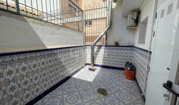 Odsprzedaż - Kamienica - Formentera del Segura - Costa Blanca