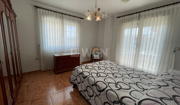 Odsprzedaż - Kamienica - Formentera del Segura - Costa Blanca