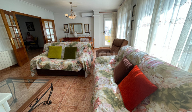 Odsprzedaż - Kamienica - Formentera del Segura - Costa Blanca