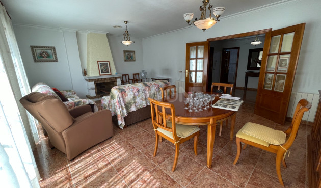 Odsprzedaż - Kamienica - Formentera del Segura - Costa Blanca