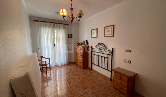 Odsprzedaż - Kamienica - Formentera del Segura - Costa Blanca