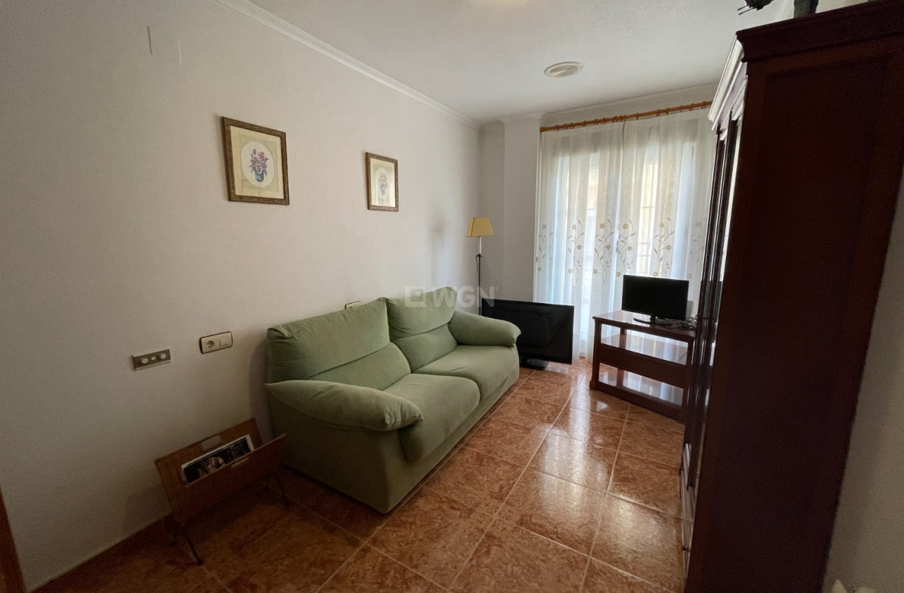 Odsprzedaż - Kamienica - Formentera del Segura - Costa Blanca