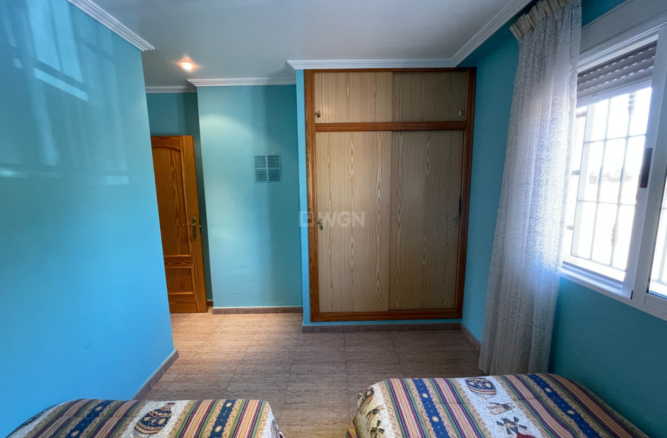 Odsprzedaż - Villa - Crevillent - Inland