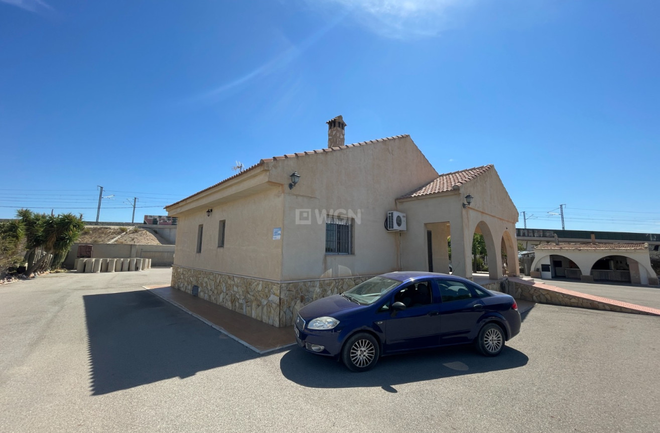 Odsprzedaż - Villa - Crevillent - Inland