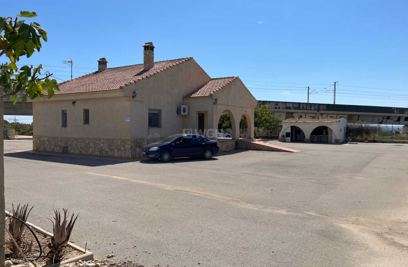 Odsprzedaż - Villa - Crevillent - Inland