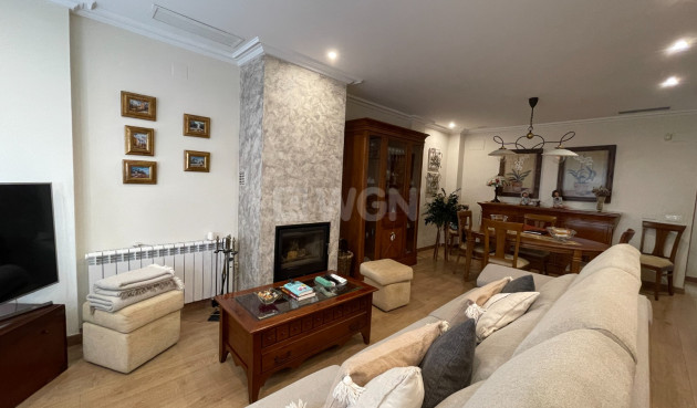 Odsprzedaż - Kamienica - Elche - Costa Blanca