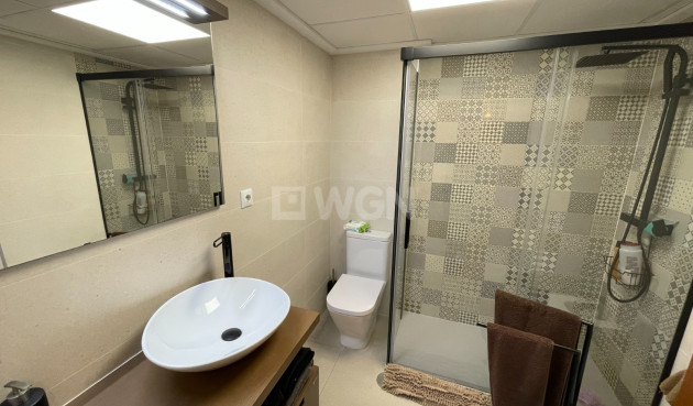 Odsprzedaż - Kamienica - Elche - Costa Blanca