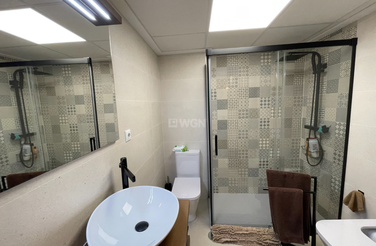 Odsprzedaż - Kamienica - Elche - Costa Blanca