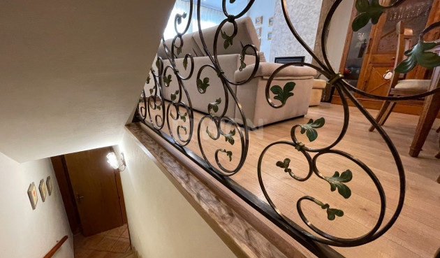 Odsprzedaż - Kamienica - Elche - Costa Blanca