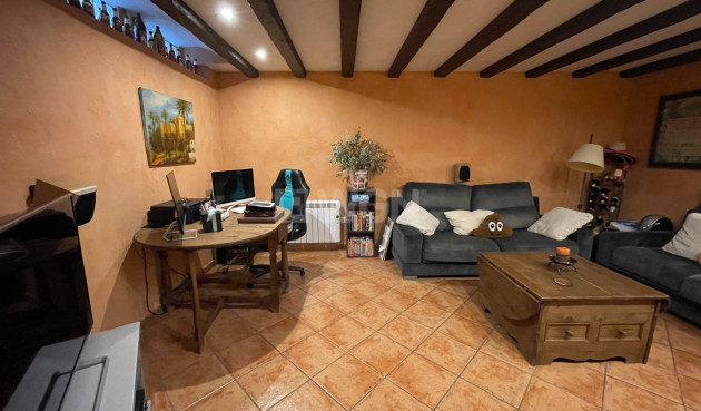 Odsprzedaż - Kamienica - Elche - Costa Blanca