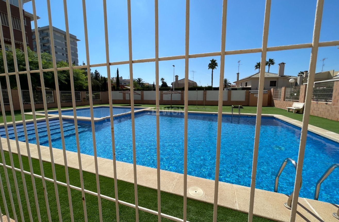 Odsprzedaż - Kamienica - Elche - Costa Blanca