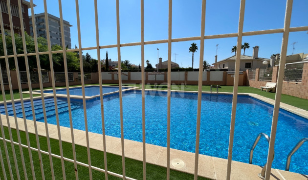 Odsprzedaż - Kamienica - Elche - Costa Blanca