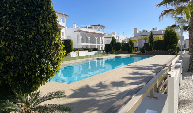 Odsprzedaż - Mieszkanie w bloku - Rojales - Inland