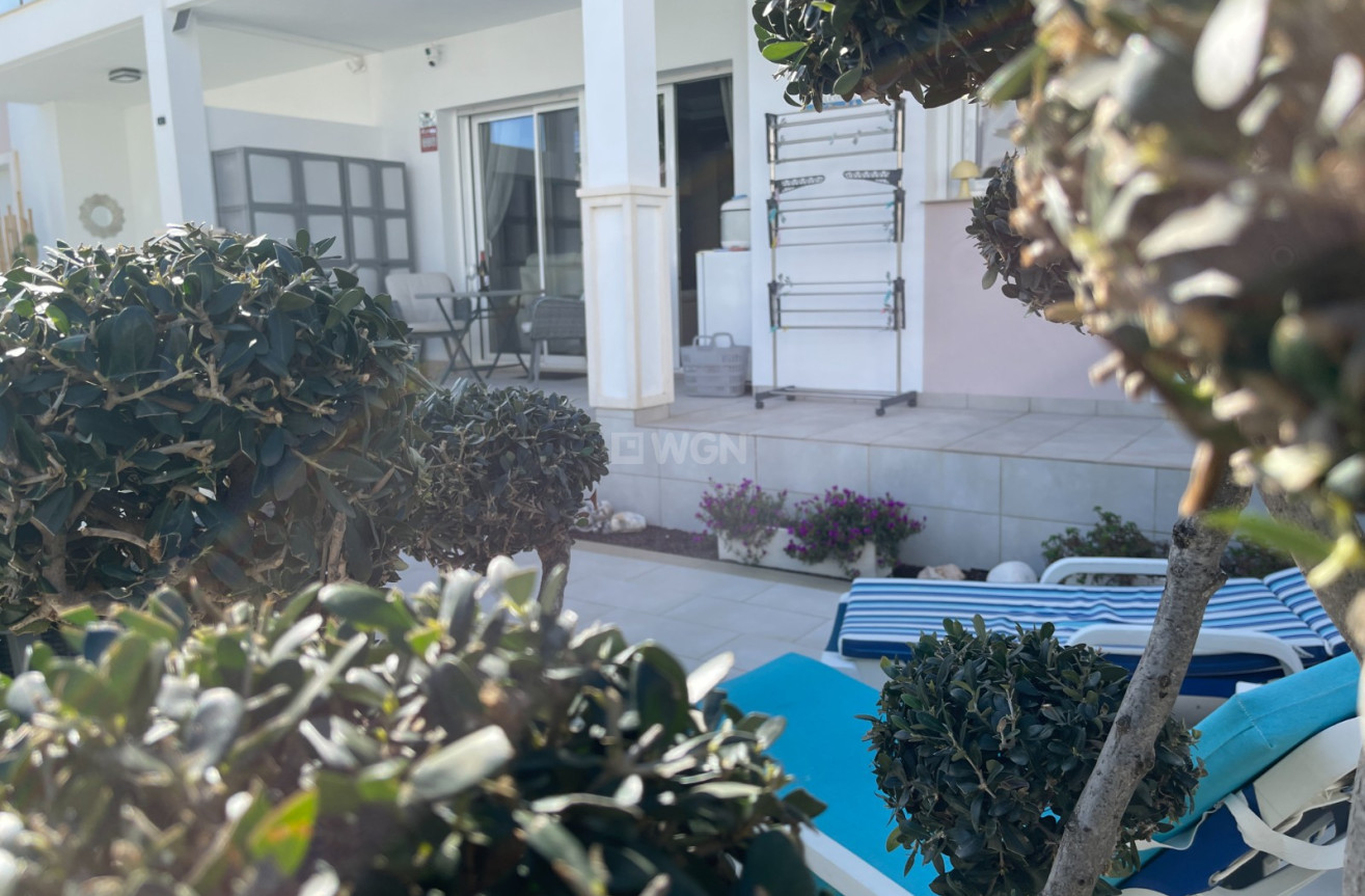 Odsprzedaż - Mieszkanie w bloku - Rojales - Inland