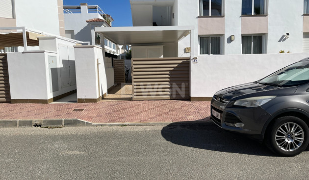 Odsprzedaż - Mieszkanie w bloku - Rojales - Inland