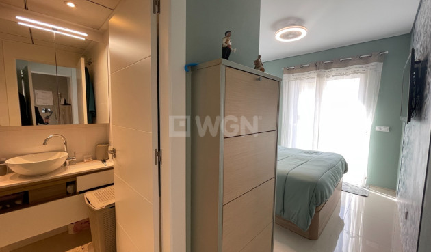 Odsprzedaż - Mieszkanie w bloku - Rojales - Inland