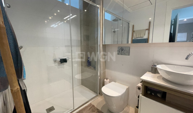 Odsprzedaż - Mieszkanie w bloku - Rojales - Inland