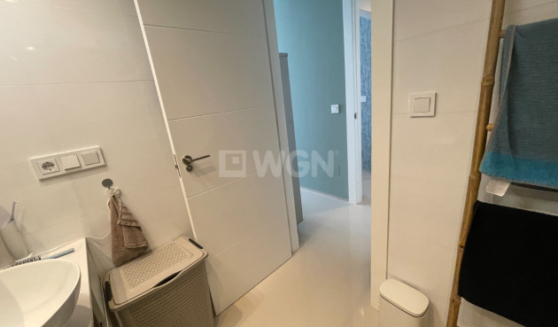 Odsprzedaż - Mieszkanie w bloku - Rojales - Inland