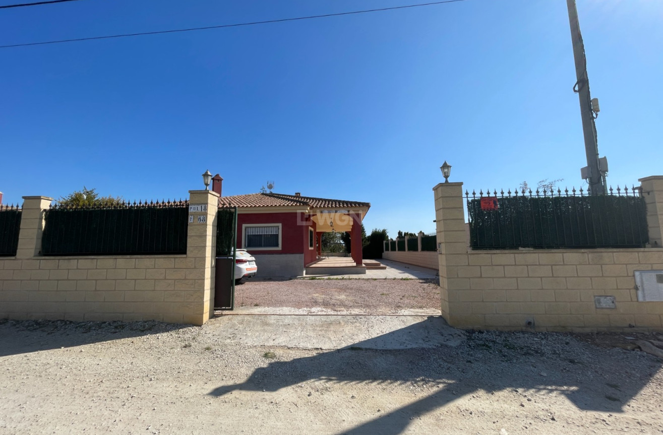 Wiederverkauf - Villa - Albatera - Inland