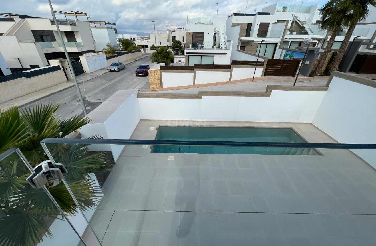 Resale - Villa - Benijofar - Costa Blanca