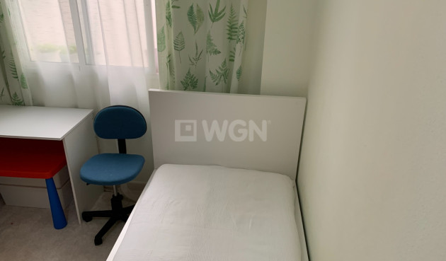 Odsprzedaż - Mieszkanie w bloku - Torrevieja - Costa Blanca