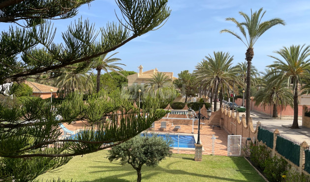 Reventa - Villa - Orihuela Costa - Costa Blanca