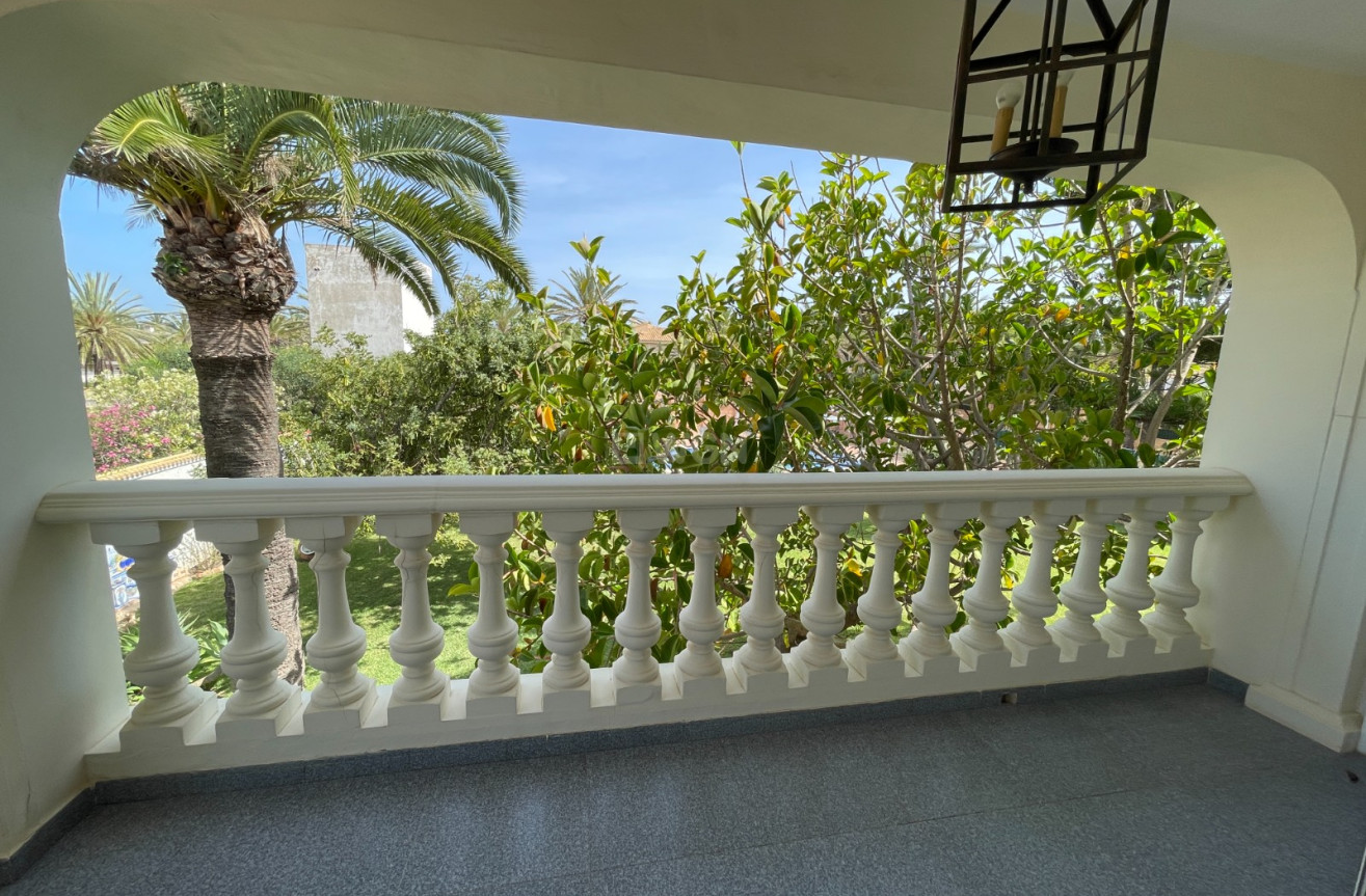 Reventa - Villa - Orihuela Costa - Costa Blanca