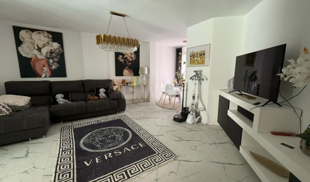 Odsprzedaż - Mieszkanie w bloku - Torrevieja - Costa Blanca