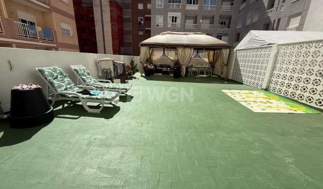 Odsprzedaż - Mieszkanie w bloku - Torrevieja - Costa Blanca