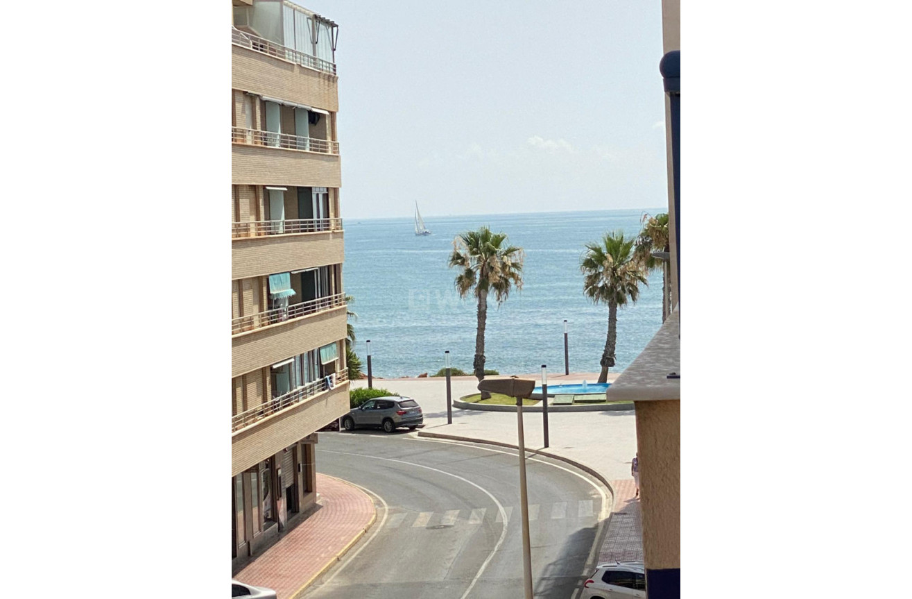 Resale - Apartment / flat - Torrevieja - Costa Blanca