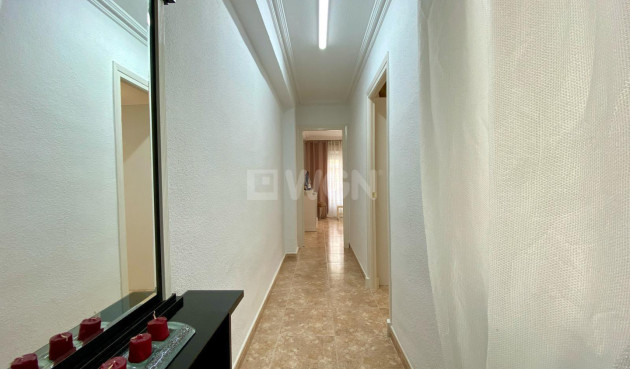 Resale - Apartment / flat - Torrevieja - Costa Blanca