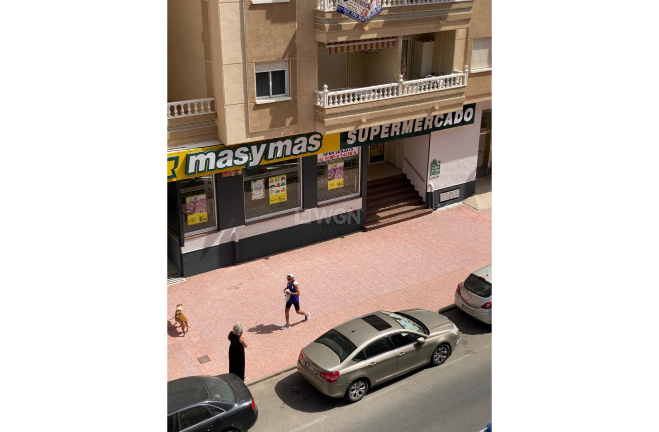 Resale - Apartment / flat - Torrevieja - Costa Blanca