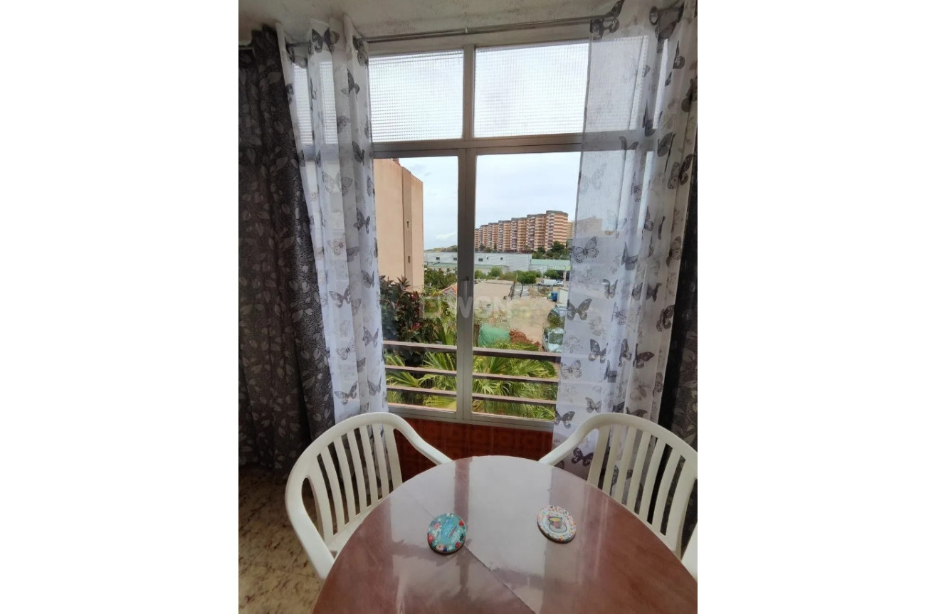 Reventa - Apartamento / piso - La Romana - Inland