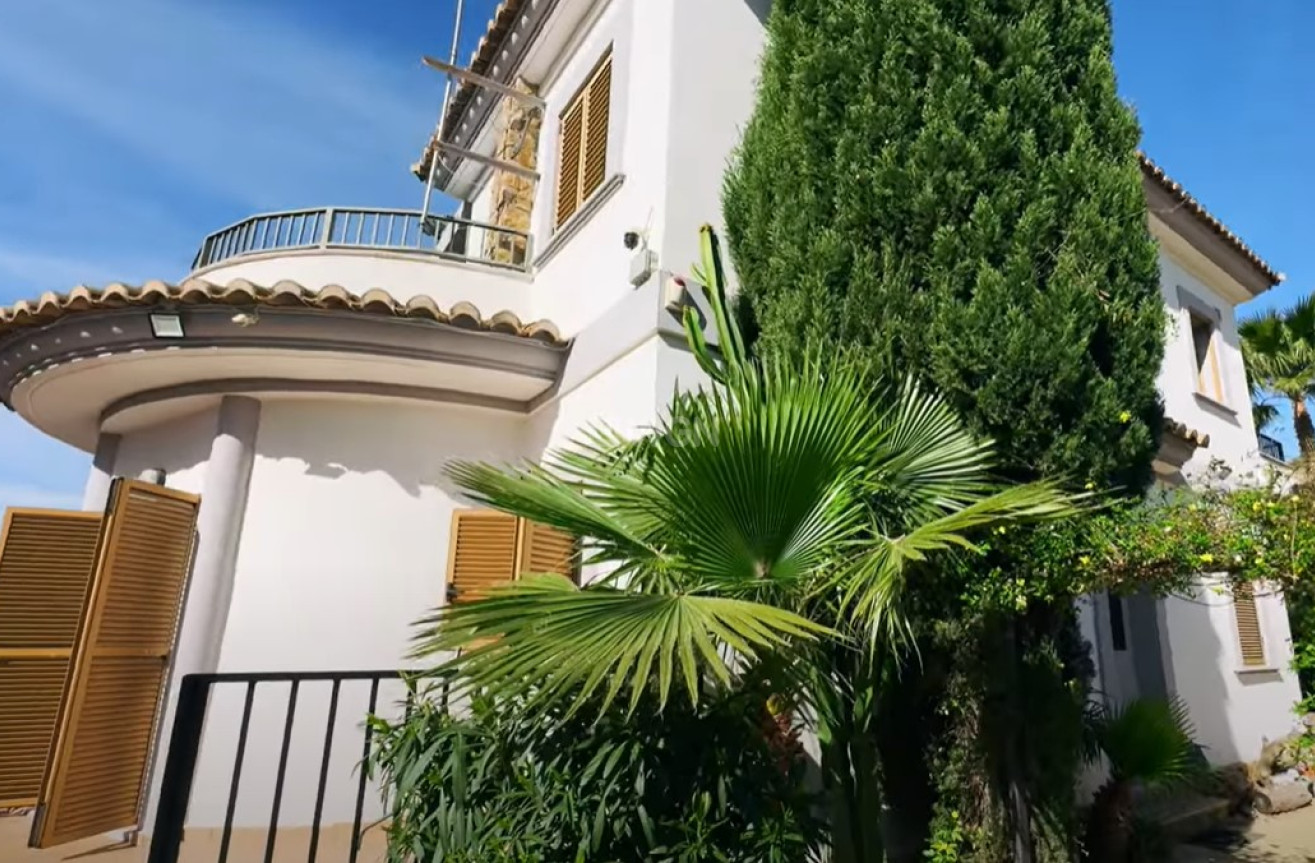 Odsprzedaż - Villa - Benidorm - Costa Blanca