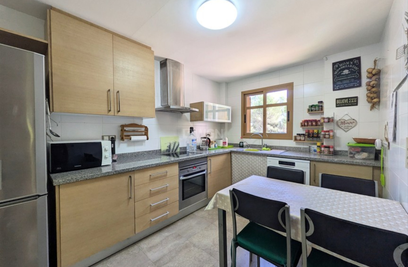 Odsprzedaż - Villa - Benidorm - Costa Blanca