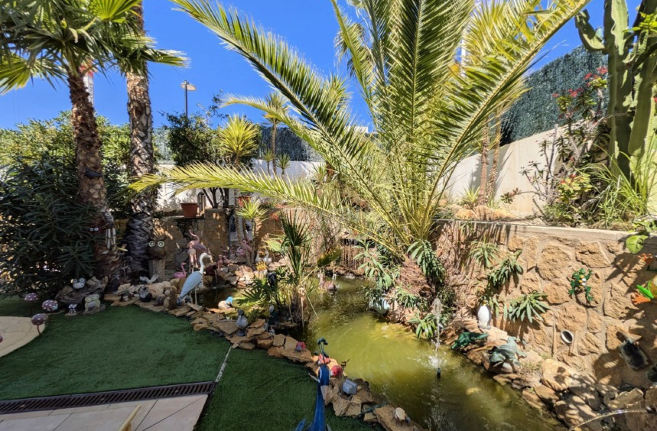 Odsprzedaż - Villa - Benidorm - Costa Blanca