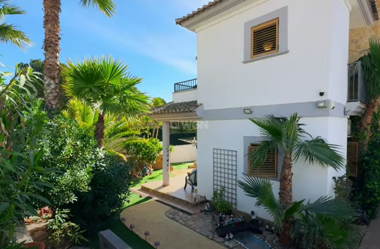 Odsprzedaż - Villa - Benidorm - Costa Blanca