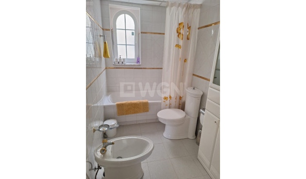 Odsprzedaż - Mieszkanie w bloku - Guardamar del Segura - Costa Blanca