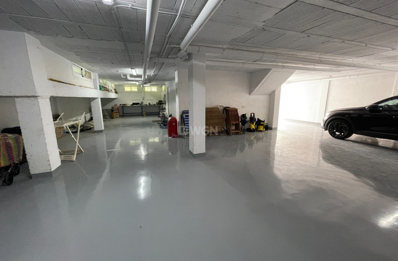 Odsprzedaż - Kamienica - Dolores - Costa Blanca