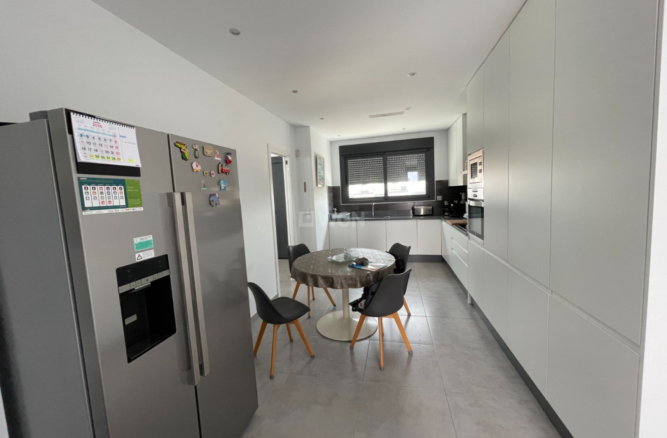 Odsprzedaż - Kamienica - Dolores - Costa Blanca