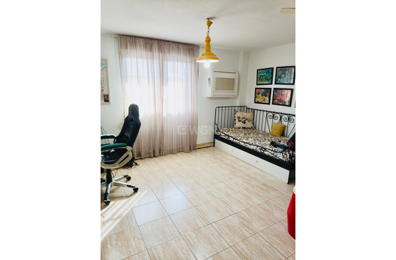 Odsprzedaż - Dupleks - Torrevieja - Acequion