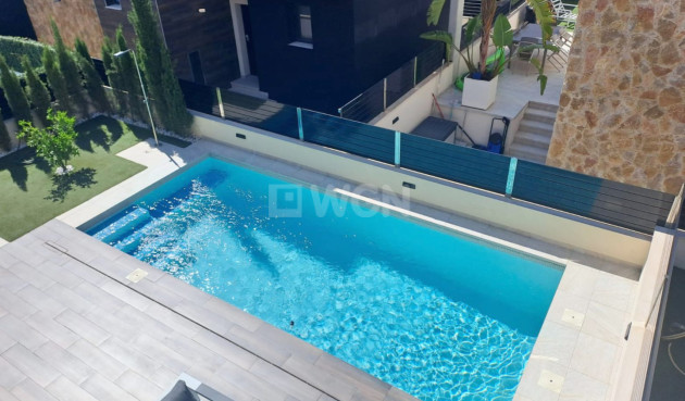 Odsprzedaż - Villa - Orihuela Costa - Costa Blanca