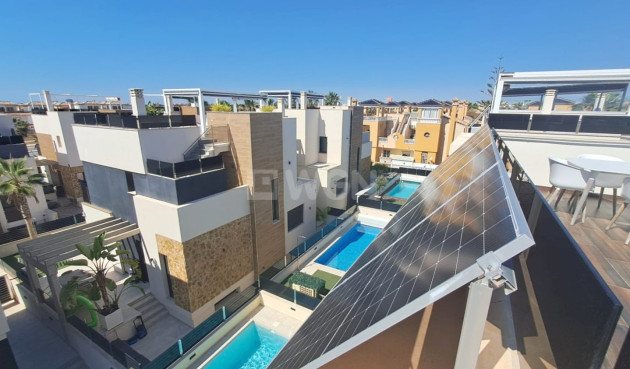 Odsprzedaż - Villa - Orihuela Costa - Costa Blanca