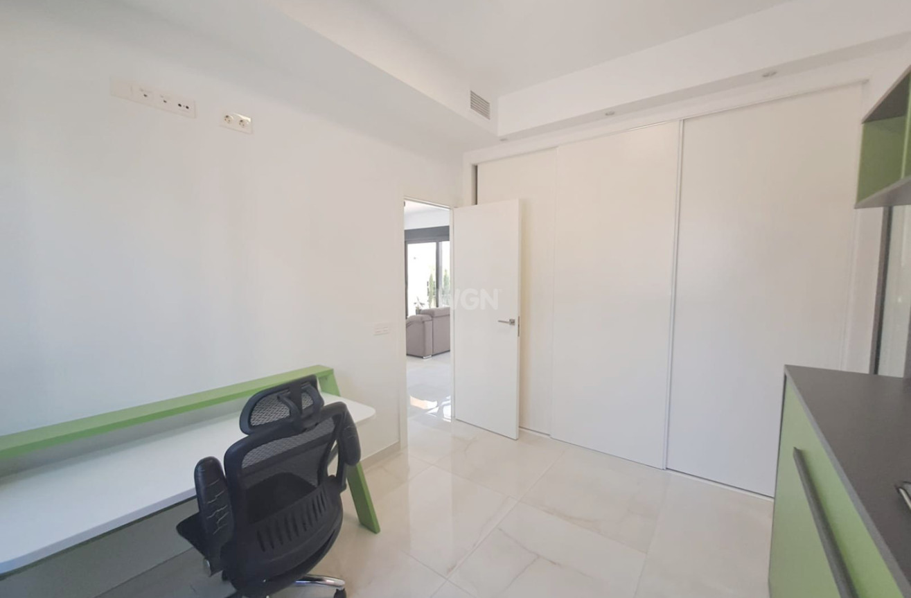 Odsprzedaż - Villa - Orihuela Costa - Costa Blanca