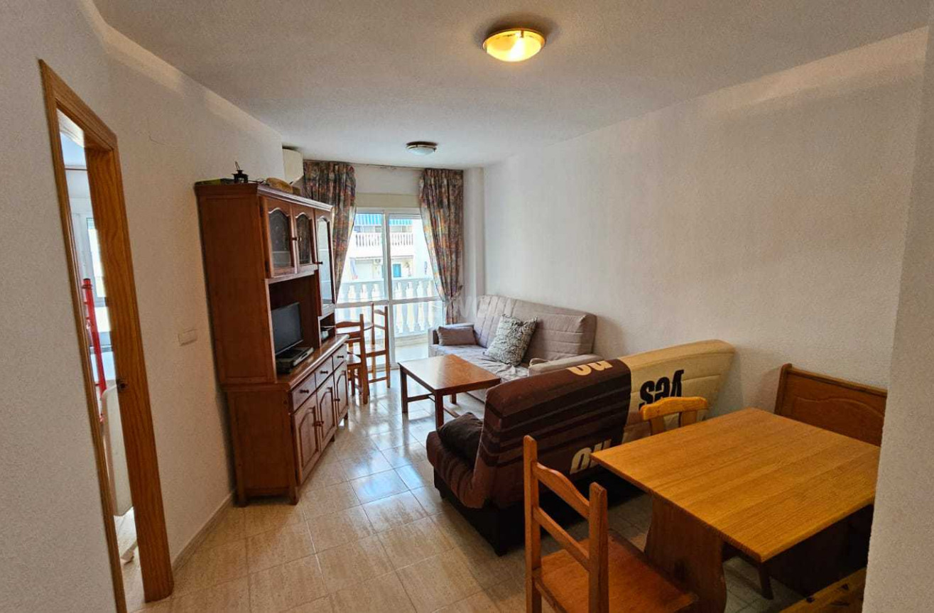 Resale - Apartment / flat - Torrevieja - Costa Blanca