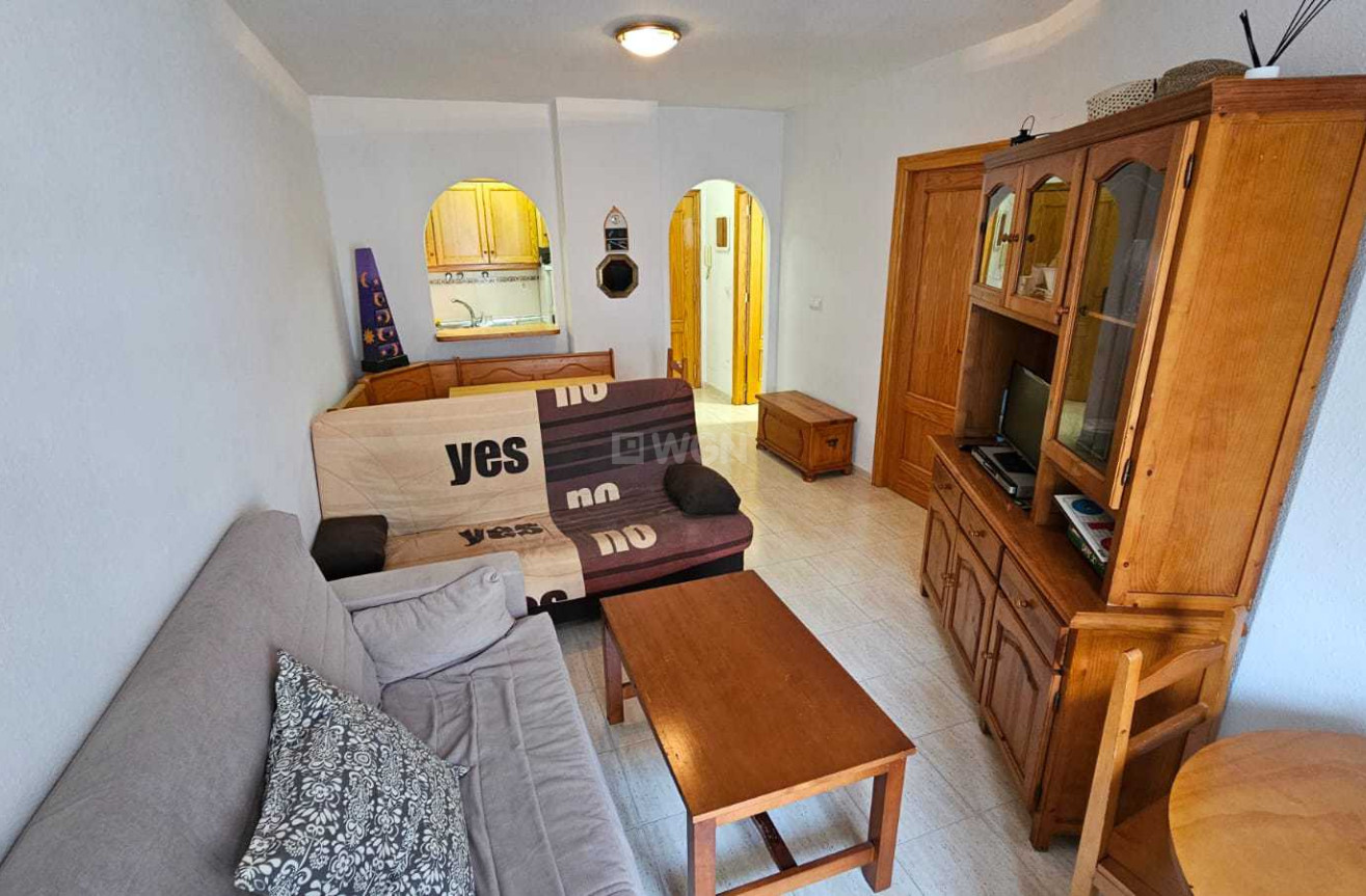 Resale - Apartment / flat - Torrevieja - Costa Blanca